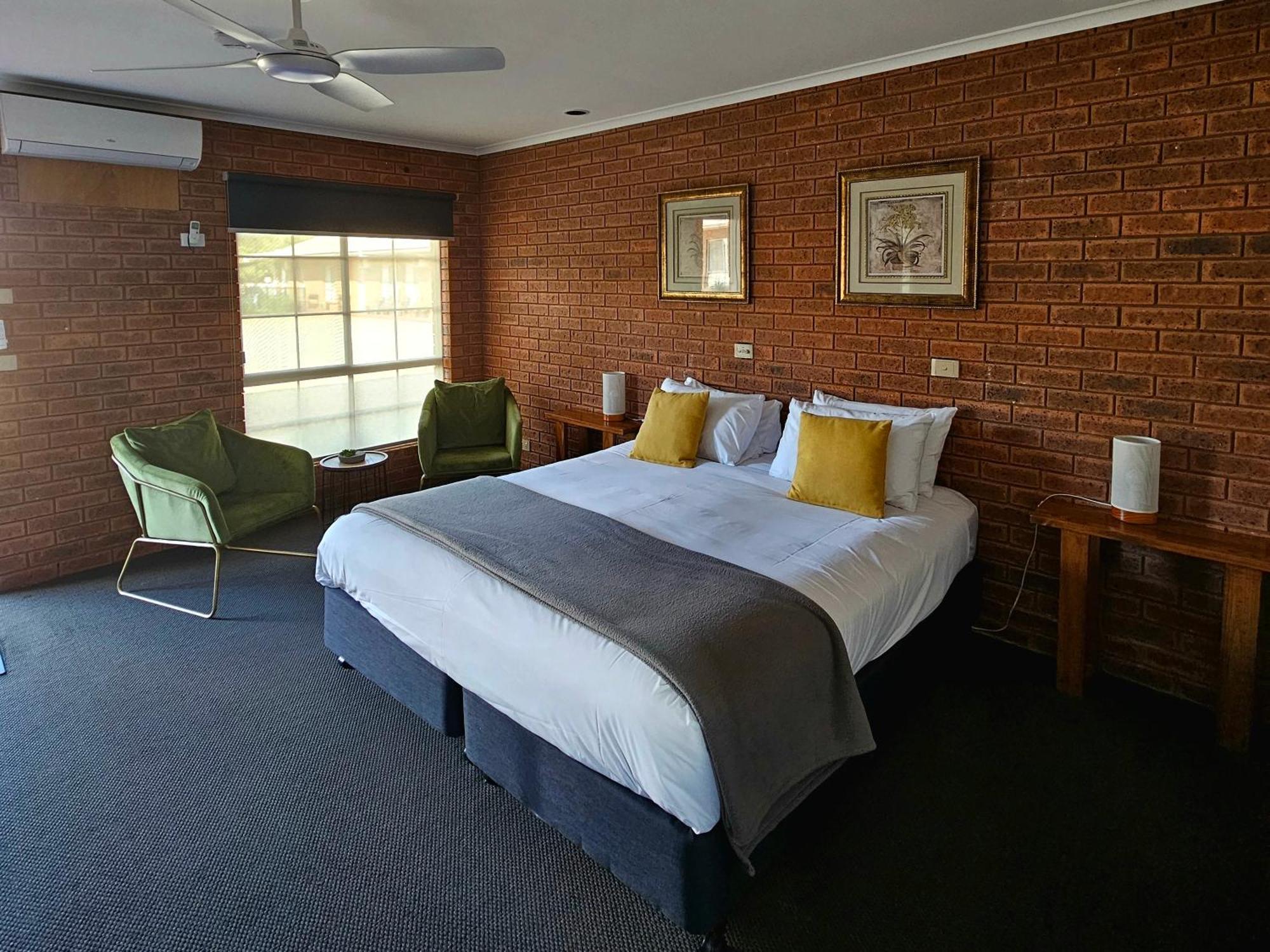 Bridge Motor Inn Tocumwal Exterior foto