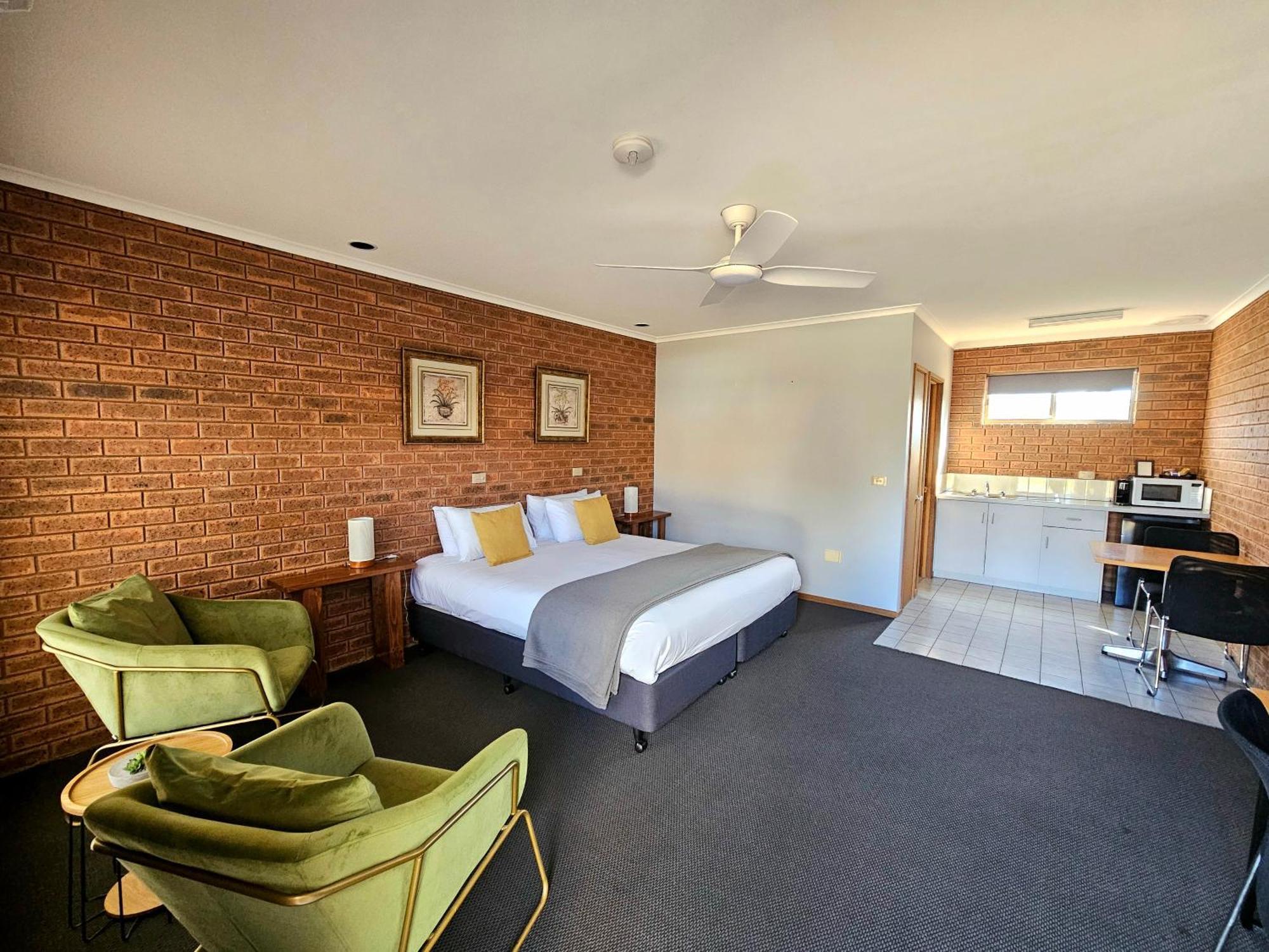 Bridge Motor Inn Tocumwal Exterior foto